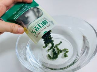 [피터씨마켓] 바다포도 100g(20g x 5봉) 우미부도 그린캐비어 ASMR 소분포장 — 5점을 준 리뷰어가 2024년 8월 올린 사용 사진