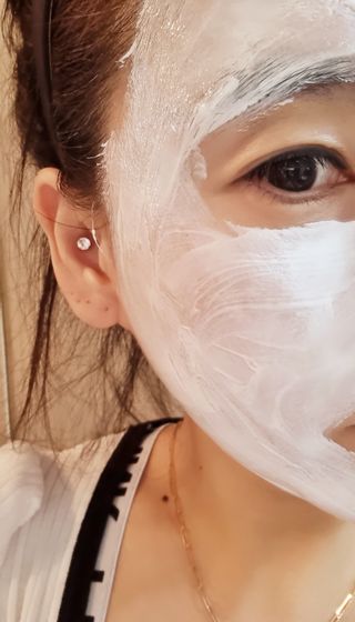 약손명가코스메틱 에오스보떼 뉴트리브 크림 마스크 3종 — 3점을 준 리뷰어가 2021년 11월 올린 사용 사진