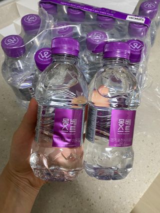 몽베스트 [MONTBEST] 330mL 20병 — 5점을 준 리뷰어가 2021년 10월 올린 사용 사진