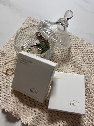 위뜨 글로시 레이어 쿠션 — 3.5점을 준 리뷰어가 2022년 6월 올린 사용 사진