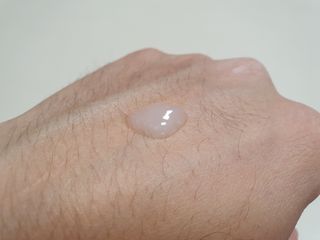 비알티씨 BRTC 파워 옴므 올인원 솔루션 200ml — 5점을 준 리뷰어가 2022년 12월 올린 사용 사진