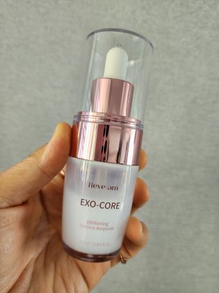 나우 [리브엠] 123억개 엑소좀으로 채운 눈부신 광채, 엑소코어 화이트닝 텐션 앰플 — 5점을 준 리뷰어가 2023년 8월 올린 사용 사진