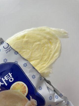 딜라이트 프로젝트  달콤한 눈꽃 간식세트( 눈꽃 솜사탕 / 레몬라임 솜사탕 / 달고나 총 7EA+스마트톡 증정) — 5점을 준 리뷰어가 2022년 5월 올린 사용 사진