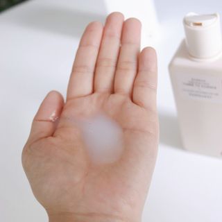 로우퀘스트 베리어 인핸싱 토너투에센스 200ml — 5점을 준 리뷰어가 2023년 10월 올린 사용 사진
