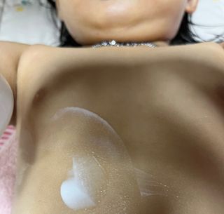 소이베베X신비아파트 세라마이드 울트라 아토 고보습 크림 — 4점을 준 리뷰어가 2023년 3월 올린 사용 사진