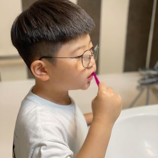 닥터데디스 안심불소 튼튼치약(청포도, 민트 중 택 1) 60g + 여행용 미니 치약 15g — 5점을 준 리뷰어가 2022년 8월 올린 사용 사진
