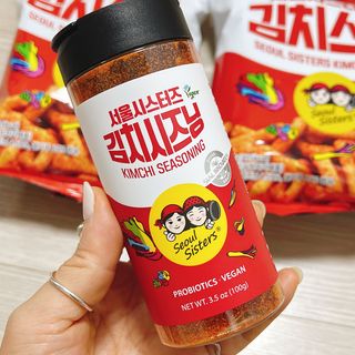 [서울시스터즈] 김치시즈닝 국내 최초 뿌려먹는 김치파우더 100g 1개+ 신제품 김치스낵 90g 2개 — 4.5점을 준 리뷰어가 2021년 8월 올린 사용 사진