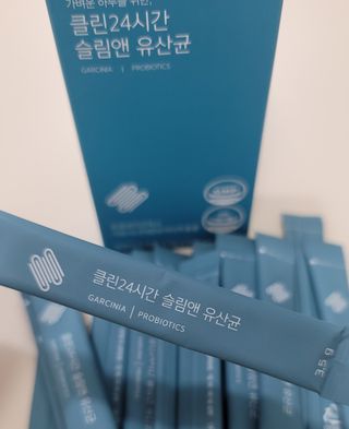 클린24시간 슬림앤유산균 1박스 (3.5g X 15포) — 4점을 준 리뷰어가 2022년 11월 올린 사용 사진
