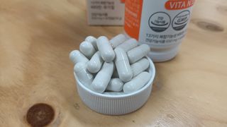 프리마인 성큼다가온 봄, 이너뷰티를 챙겨야 피부도 화사하게, 컨디션도 활기차게. 흡수율을 높인 고효율 비타민. — 5점을 준 리뷰어가 2023년 3월 올린 사용 사진