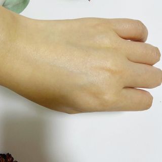 산수시 아쿠아 베네핏 24h 수부지 물광 속건조 수분크림 50ml — 5점을 준 리뷰어가 2021년 7월 올린 사용 사진