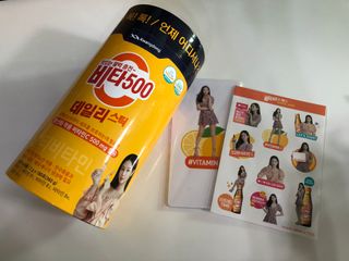 광동생활건강 [광동] 제니비타민C 비타500데일리스틱 180포+제니등신대+제니스티커 — 4점을 준 리뷰어가 2021년 12월 올린 사용 사진