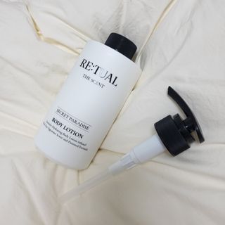 레츄얼 더 센트 바디로션 시크릿 파라다이스(500ml) — 5점을 준 리뷰어가 2022년 7월 올린 사용 사진