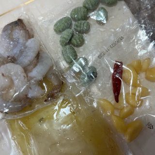 [테이스티나인][레디잇x부루마불] 감바스 뇨끼 460g — 5점을 준 리뷰어가 2022년 4월 올린 사용 사진