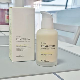 허블룸 콤부차 플랜트바이옴 비건 세럼 & 베지비타민앰플 — 5점을 준 리뷰어가 2021년 3월 올린 사용 사진