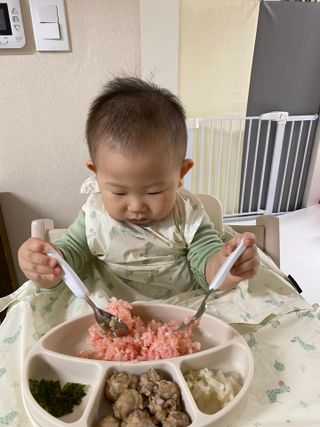 하나로라이스 기능성쌀 5종 1kg  환경을 생각한 다회용 용기 사용 — 5점을 준 리뷰어가 2022년 1월 올린 사용 사진