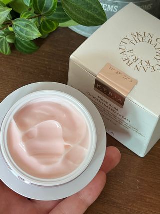 키리아 테라피 N[키라아 테라피] 마레 알바 컨센트레이티드 크림 50ml — 5점을 준 리뷰어가 2024년 8월 올린 사용 사진