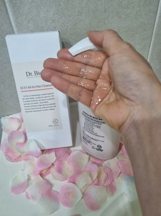 닥터바이오 에코 올인원 클렌저 500g — 5점을 준 리뷰어가 2023년 8월 올린 사용 사진
