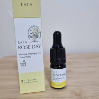 라라로즈데이 시즌2 천연 아로마오일 Y존 케어 속옷향수 이너퍼퓸 5ml  여성의 자존감을 UP시키자 — 4.5점을 준 리뷰어가 2021년 9월 올린 사용 사진