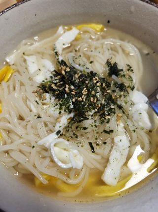 [한면원] 잔치국수 2인분 — 5점을 준 리뷰어가 2022년 8월 올린 사용 사진