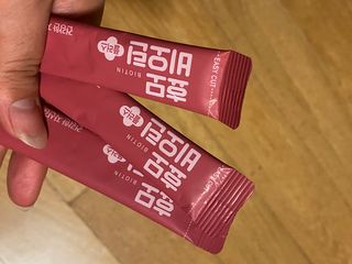 광동생활건강 [풍성한 자신감의 비결] 광동 효모 비오틴 플러스 — 5점을 준 리뷰어가 2023년 8월 올린 사용 사진
