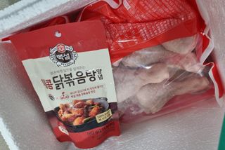 (주)마니커 마니커 IQF닭다리[냉동1kg] — 5점을 준 리뷰어가 2023년 1월 올린 사용 사진