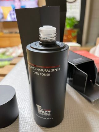 The Fact 더팩트 내추럴 에스에프엔 에이틴 스킨 토너 150ml — 4점을 준 리뷰어가 2022년 7월 올린 사용 사진