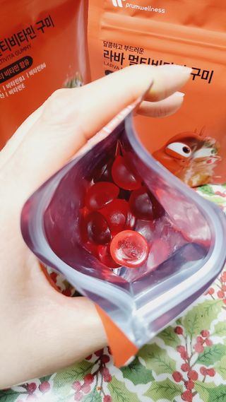 [푸름웰니스] 라바 멀티비타민 구미 36g — 4점을 준 리뷰어가 2022년 2월 올린 사용 사진