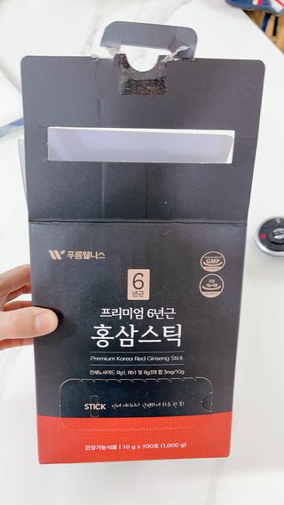 [푸름웰니스] 프리미엄 6년근 홍삼스틱 3mg x 100포 — 5점을 준 리뷰어가 2022년 3월 올린 사용 사진