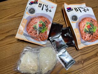 [한면원] 비빔국수 2인분 — 5점을 준 리뷰어가 2022년 8월 올린 사용 사진