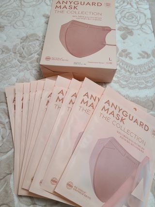 애니가드 셋업마스크 4컬러 각 10매입 [크리미베이지, 캐시미어로즈, 초콜렛브라운, 미드나잇네이비] — 5점을 준 리뷰어가 2022년 2월 올린 사용 사진