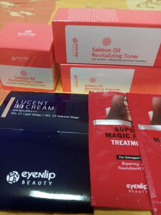 아이앤립 / EYENLIP 아이앤립 연어오일 리바이탈라이징 토너+앰플+크림 3종 세트 — 5점을 준 리뷰어가 2021년 6월 올린 사용 사진