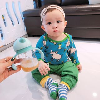 유비맘 트라이탄 코니빨대컵_컬러 랜덤 발송 — 5점을 준 리뷰어가 2021년 1월 올린 사용 사진