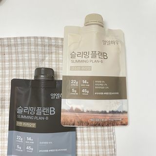 일일하우 슬리밍 플랜B 고소한 귀리맛, 진한 카카오맛 (체중조절식) — 5점을 준 리뷰어가 2023년 6월 올린 사용 사진