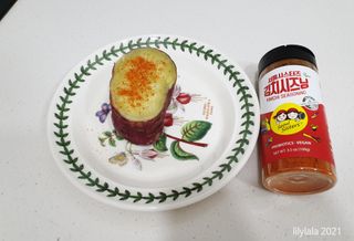 [서울시스터즈] 김치시즈닝 국내 최초 뿌려먹는 김치파우더 100g 1개+ 신제품 고추장 핫소스 185g 1개 — 5점을 준 리뷰어가 2021년 10월 올린 사용 사진