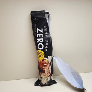 ZERO (초콜릿 칩 쿠키, 카카오 케이크, 후르츠 젤리, 아이스 콜라, 아이스 초코바) — 5점을 준 리뷰어가 2022년 6월 올린 사용 사진