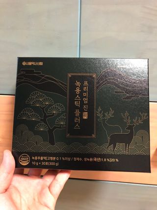 서울약사신협_프리미엄 진 녹용스틱 플러스10g x 30포 — 5점을 준 리뷰어가 2021년 7월 올린 사용 사진