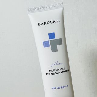 바노바기 코스메틱 바노바기 밀크씨슬 리페어 시카 선스크린 플러스 50ml — 5점을 준 리뷰어가 2023년 3월 올린 사용 사진