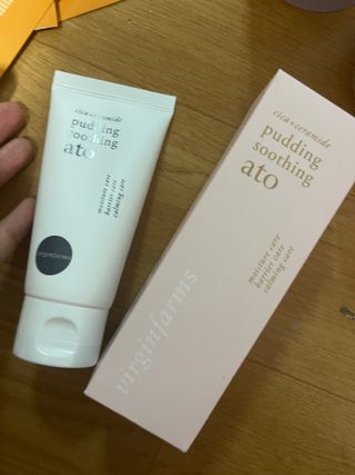 냉장고에 넣어요, 붉은 트러블 피부 다음날 진정되요 [버진팜스 푸딩수딩아토] — 5점을 준 리뷰어가 2021년 9월 올린 사용 사진