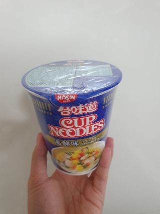 NISSIN 닛신 컵누들  4종 - 씨푸드오리지날, 씨푸드 스파이시, 씨푸드 커리, 씨푸드 XO소스 — 5점을 준 리뷰어가 2022년 4월 올린 사용 사진