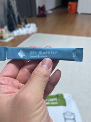 클린24시간 슬림앤유산균 1박스 (3.5g X 15포) — 5점을 준 리뷰어가 2023년 1월 올린 사용 사진
