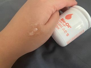 바이오오일 [바이오-오일] 드라이 스킨 젤 100ml — 3점을 준 리뷰어가 2021년 10월 올린 사용 사진