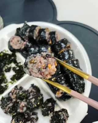 해풀잎 누구나 김밥*1ea [(혼합야채 35g *1ea,  김밥김 (5g, 5ea),  양념간장 (6g, 5ea), 참기름(5g, 2ea)] — 5점을 준 리뷰어가 2022년 5월 올린 사용 사진