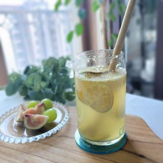 몽베스트 Montbest with Sparkling water Lime20병 — 5점을 준 리뷰어가 2022년 10월 올린 사용 사진