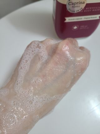 카프리나 프레쉬 산양밀크 어메이징 바디워시 500ml(오리지널향) — 5점을 준 리뷰어가 2023년 4월 올린 사용 사진
