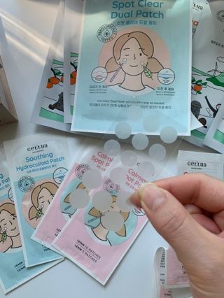 세뚜아(Cettua) 세뚜아 스티키 포어 패치 Cettua Sticky Pore Patch — 5점을 준 리뷰어가 2023년 6월 올린 사용 사진