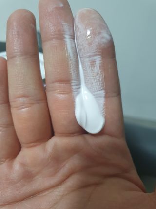 랑스레 매직피치 화이트닝 파워 화이트닝크림 — 5점을 준 리뷰어가 2021년 4월 올린 사용 사진