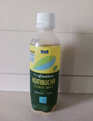 더그레잇티 콤부차 [매일유업] 더그레잇티 44kcal 콤부차 300ml *12개입 (오리지널 6개+베리리치 6개) — 5점을 준 리뷰어가 2023년 7월 올린 사용 사진