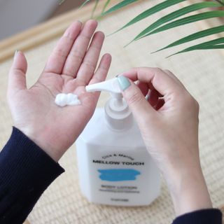 타포미 멜로우 터치 바디로션 500ml — 5점을 준 리뷰어가 2023년 2월 올린 사용 사진
