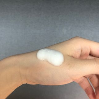 [바이로담] 저자극 약산성버블 폼 폼클렌징 150ml — 5점을 준 리뷰어가 2021년 3월 올린 사용 사진