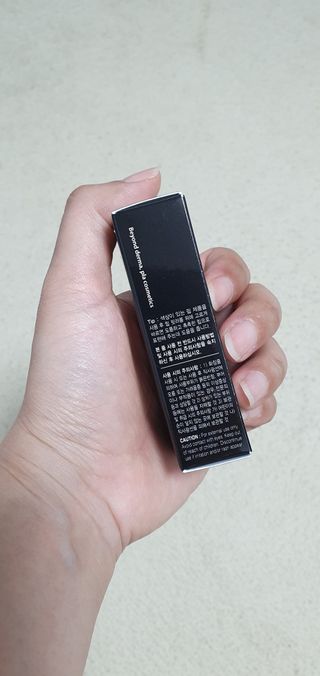 아이디플라코스메틱 페이스핏 투명 립 핏러 — 1점을 준 리뷰어가 2021년 5월 올린 사용 사진